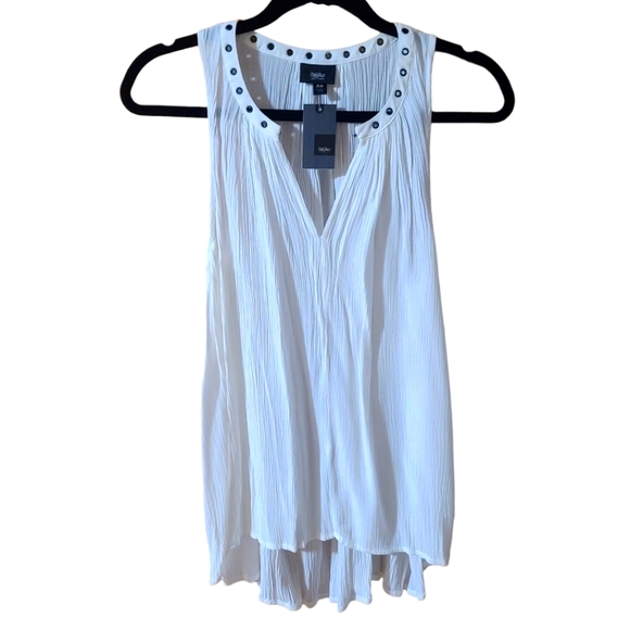 NWT And EUC Womens Sleeveless Blouses Bundle, Size XS - S - Picture 4 of 15